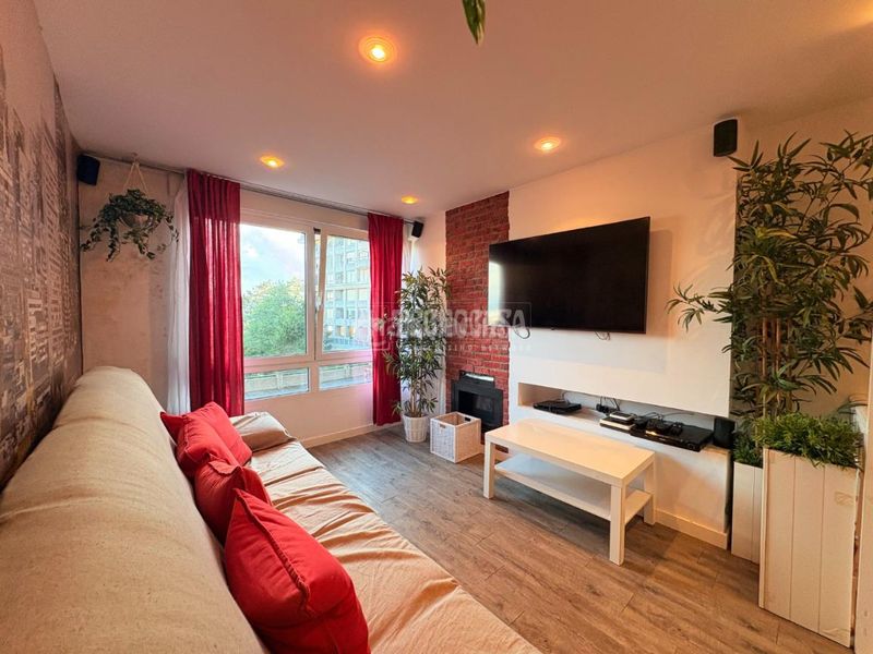 Foto c4be13cf-1051-4022-95cb-5d3374aa6969. Flat with heating parking in General Dávila Santander