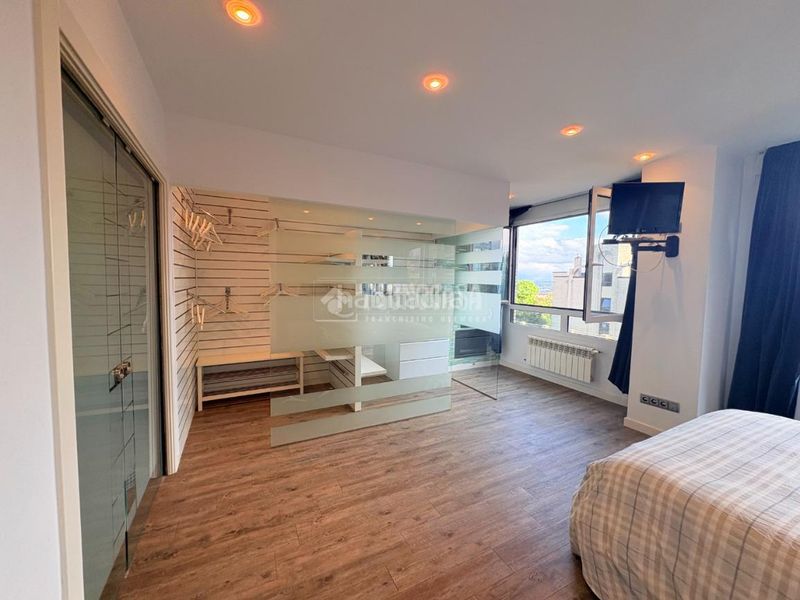 Foto f6606e3d-03f3-4c65-88f4-5a1bcf59ce1b. Flat with heating parking in General Dávila Santander