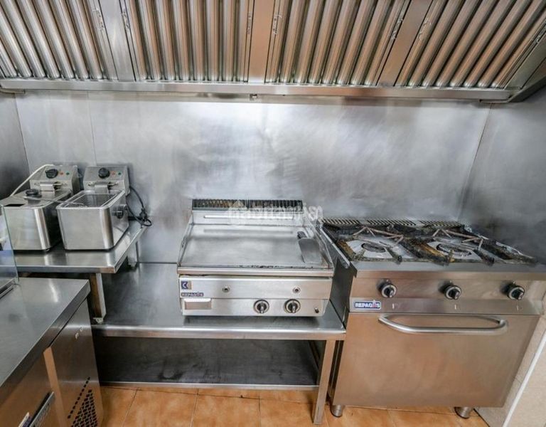 Foto 43079b81-5343-4b67-8044-d35ba62ff2da. Local comercial a Puerto Chico Santander