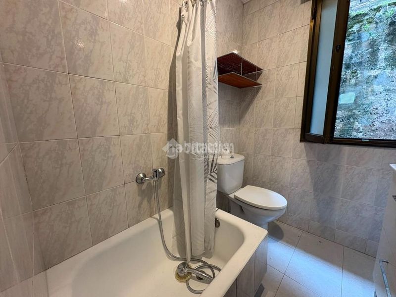 Foto e39160df-c363-4563-95cc-ed746dd1f6e8. Casa a Puerto Chico Santander