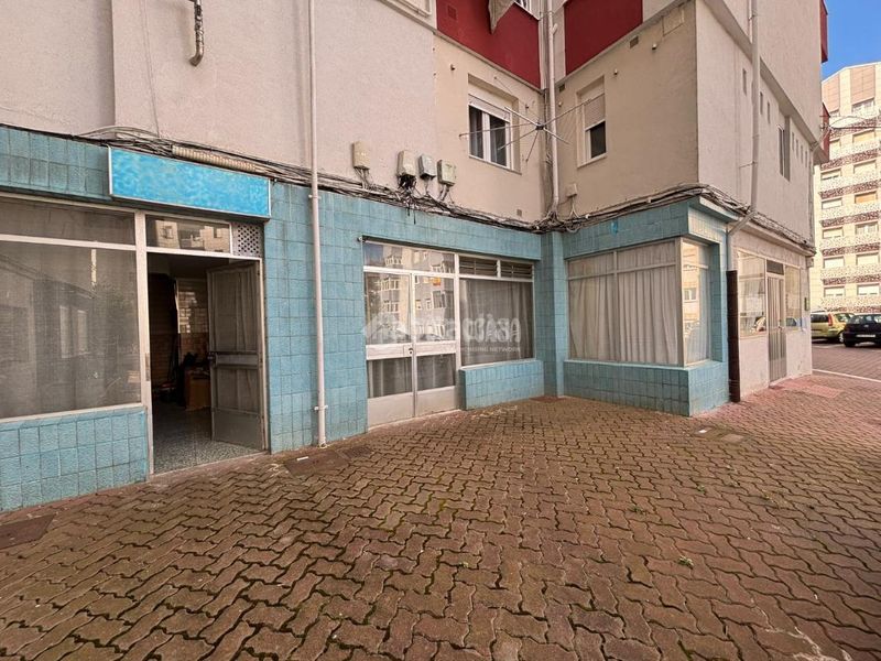 Foto 299427f4-3a59-450c-934c-77c322161a60. Business premise in Los Castros Santander