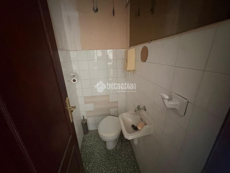 Foto 9ba9678b-0ec9-4dfb-bfb1-4d6164c18065. Business premise in Los Castros Santander