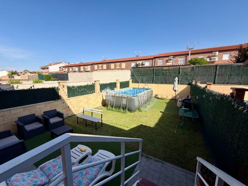 Foto 249173ae-a3f4-4d56-8a3e-2b47fa1126d3. Casa pareada casa en venta en Villanueva de la Torre