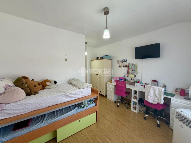 Foto a3f72341-b682-455d-aa79-b72d250f24a5. Casa pareada casa en venta en Villanueva de la Torre