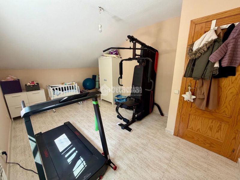 Foto 9d86c740-fdf3-40a8-9e98-2e7ce8f8d5d7. Casa pareada casa en venta en Villanueva de la Torre