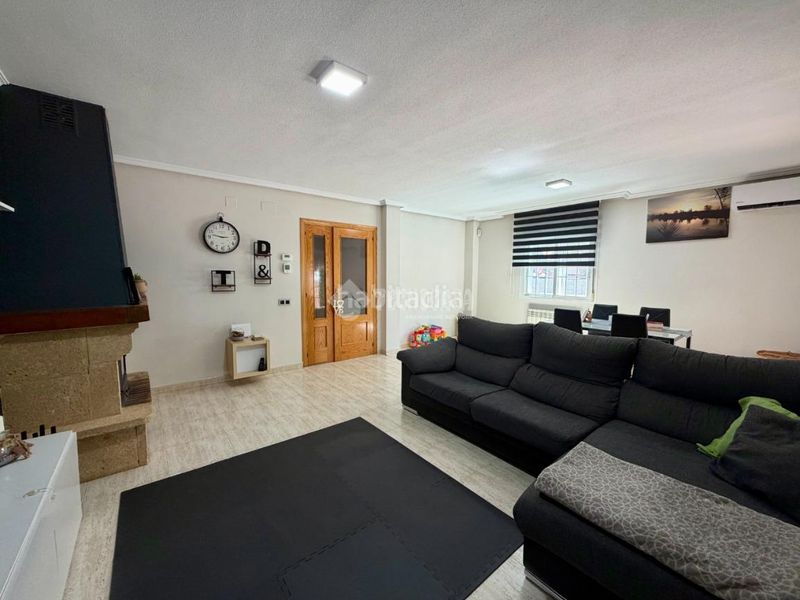 Foto c31161db-1602-4cf8-9be8-f66f19f6a65f. Casa pareada casa en venta en Villanueva de la Torre