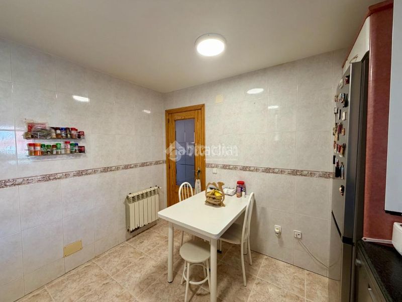 Foto 5593c530-7ab9-4e44-abc3-c38abd4a7c60. Casa pareada casa en venta en Villanueva de la Torre