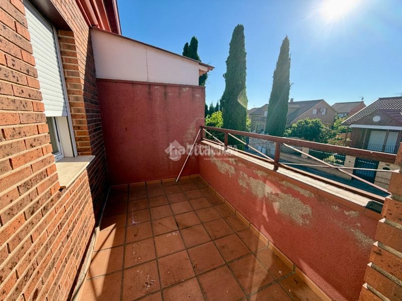 Foto 55caa426-b338-4fc1-ae2f-f5ef1b537606. Casa pareada casa en venta en Villanueva de la Torre
