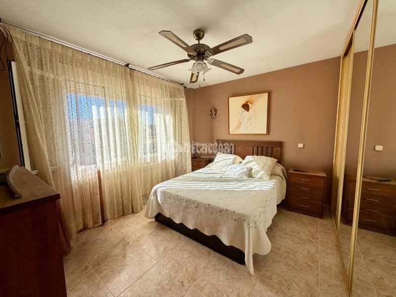 Foto f222cbe8-1a18-46a5-a94e-eb01ae5af854. Casa pareada casa en venta en Villanueva de la Torre