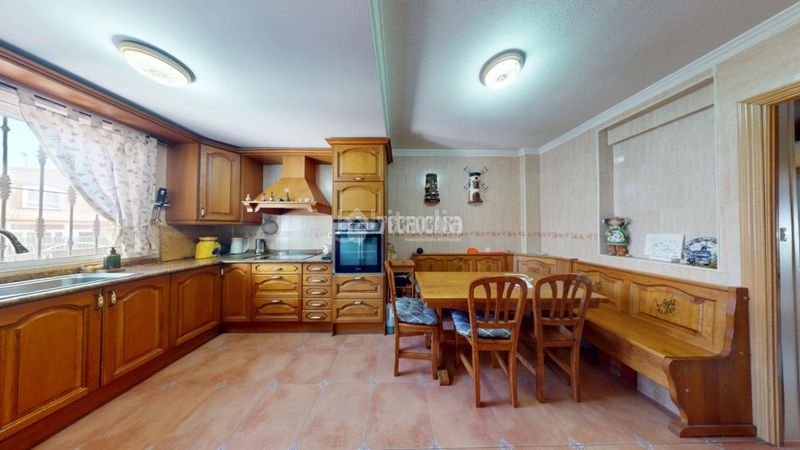 Foto 1214f61d-7308-48c2-ac93-f2128fe4bd7e. Casa bifamiliare con riscaldamento parcheggio in Vallehermoso Azuqueca de Henares