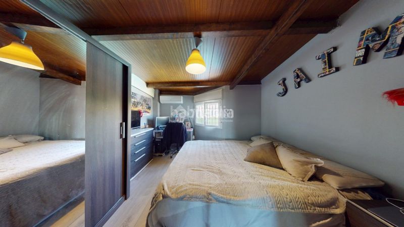 Foto 17d0b2cf-eec4-41e5-b76d-65c8370f63fc. Casa bifamiliare con riscaldamento parcheggio in Vallehermoso Azuqueca de Henares