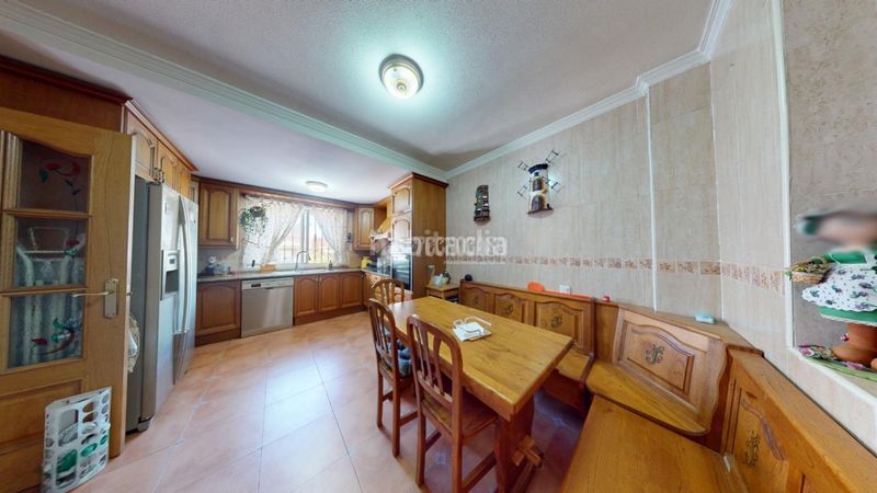 Foto 957324c5-e753-427b-8d01-e12e34c5f65f. Casa bifamiliare con riscaldamento parcheggio in Vallehermoso Azuqueca de Henares