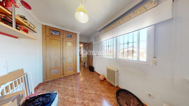 Foto a158660f-a6f0-4a97-bdbb-021b44d68eaa. Casa bifamiliare con riscaldamento parcheggio in Vallehermoso Azuqueca de Henares