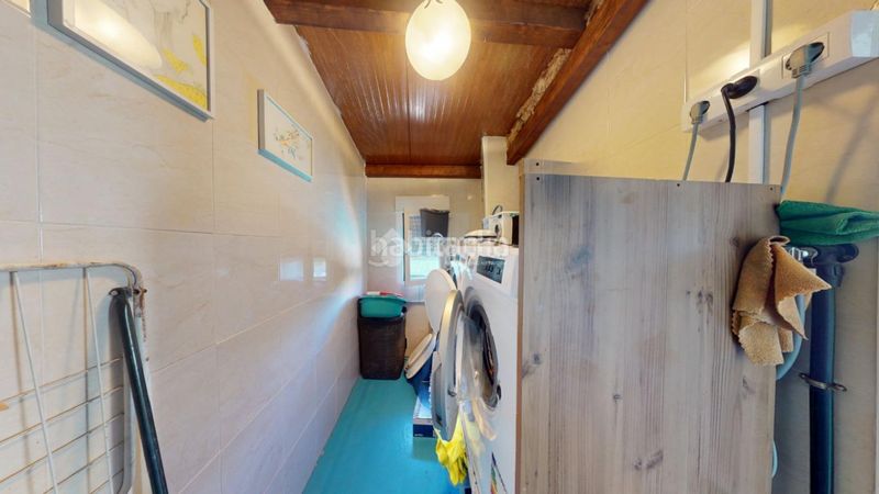 Foto aff0e8e3-12f3-466a-89f0-0218be34cbce. Casa bifamiliare con riscaldamento parcheggio in Vallehermoso Azuqueca de Henares