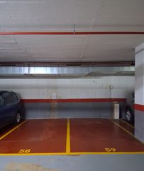 Lloguer Aparcament cotxe a Avinguda del puig castellar 5. Parking individual de alquiler