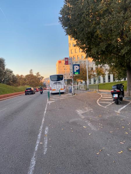 Foto f6070c23-ae2f-4a7f-b8c7-1baee8826446. Lloguer aparcament cotxe a avinguda pallaresa 126 a Santa Coloma de Gramenet