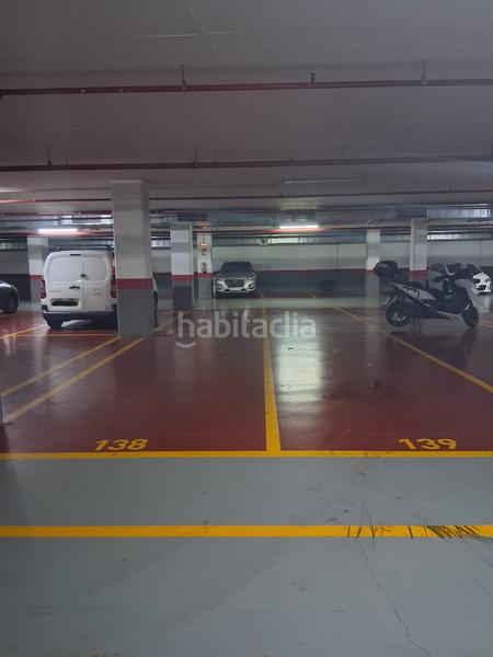 Foto 1d9681c9-f650-4e53-828c-2d2591534437. Affitto posto auto in Singuerlín Santa Coloma de Gramenet