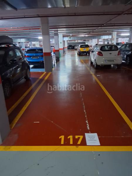 Foto 232172d5-2690-49c0-b62b-2a5baf568311. Affitto posto auto in Singuerlín Santa Coloma de Gramenet