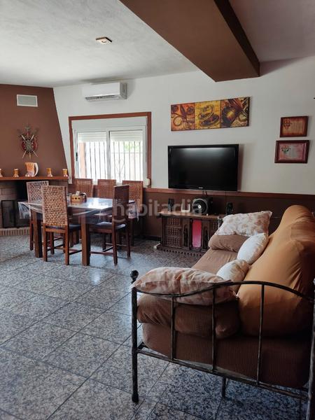 Foto 8295a2ab-a765-4e02-a33b-c683f63d70f9. Xalet amb xemeneia aparcament a El Marenyet Cullera