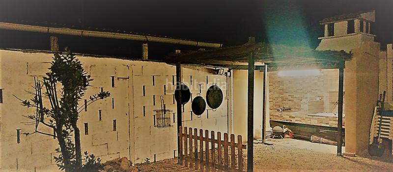 Foto b6b7bc61-9c9d-4fd8-88b1-9f6311594d34. Xalet amb xemeneia aparcament a El Marenyet Cullera