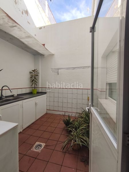Foto b3327474-63b8-44a1-a3da-c342a2bfed86. Casa amb aparcament a Llaurí