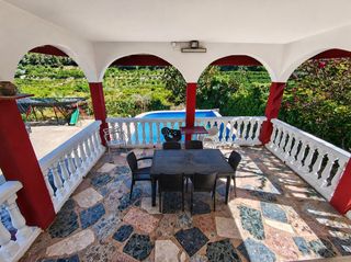 Chalet  N/a. Chalet con piscina en favara