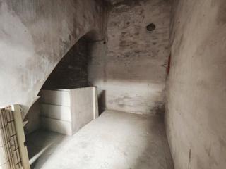 Reihenhaus en Llaur. Planta baja en llauri