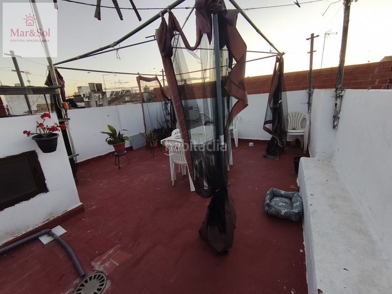 Foto 6d27068f-b805-4b51-8a42-a04243043589. Casa a Polinyà de Xúquer