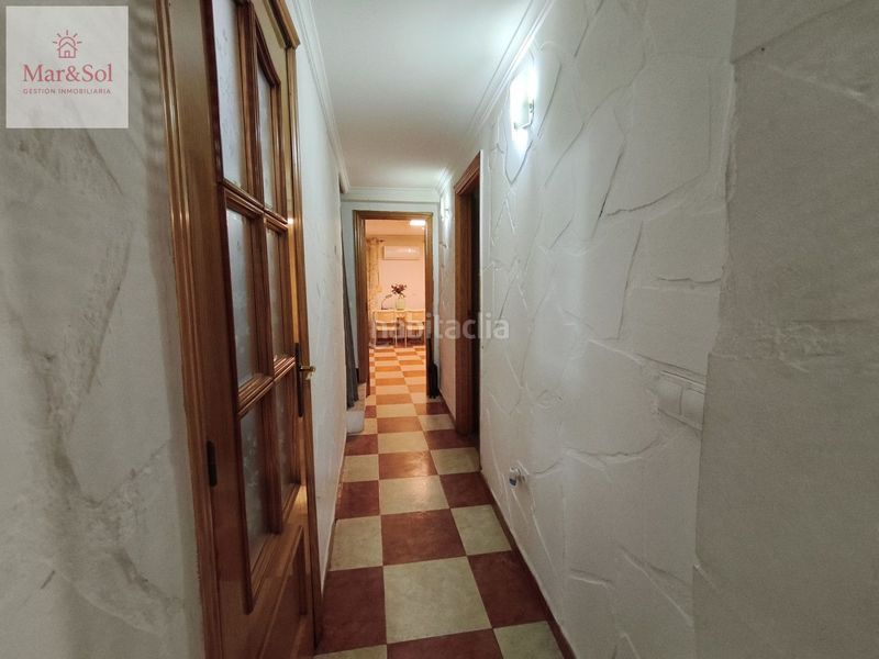 Foto e3e29d5f-d5bd-4435-93a0-98b7143e62a5. Casa a Polinyà de Xúquer