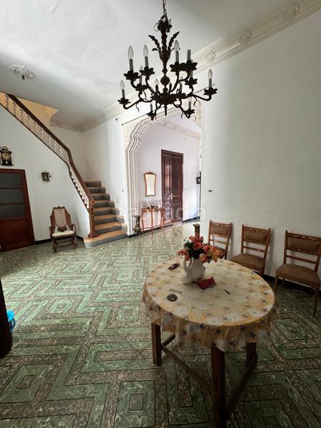 Foto f3208a4d-2e3f-4c22-8bc3-18aec1ebb2b9. Reihenhaus mit kamin in Favara