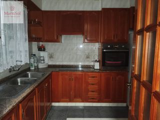 Casa a Pueblo de Cullera. Casa en venta en cullera, con 7 dormitorios, 2 baños y terraza