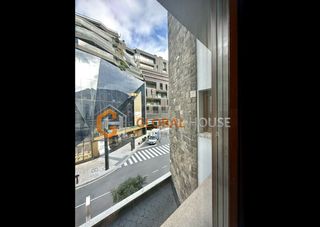 4-bedroom flat for sale in Andorra la Vella · 58 of 60