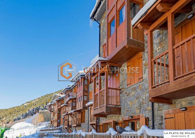 Foto 9cbe06a1-1637-4e17-b30a-9748cc3f349b. Flat in camí del port dret 18 in Soldeu-Incles Canillo