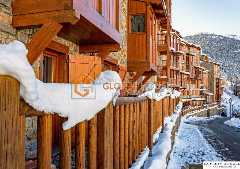 Foto a9763e49-7763-44b5-9ecd-e1d296686c9e. Flat in camí del port dret 18 in Soldeu-Incles Canillo