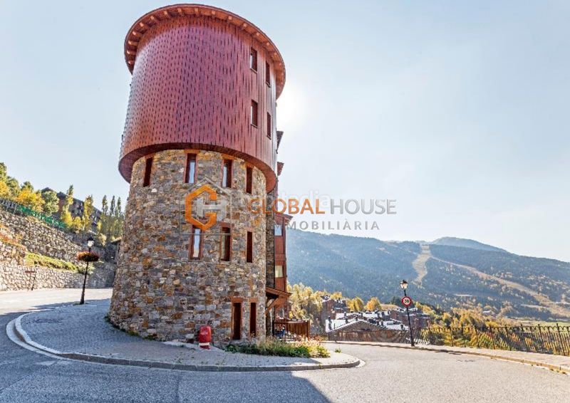 Foto cce7bbe7-b2d1-438f-a564-0f476576a7b8. Flat in camí del port dret 18 in Soldeu-Incles Canillo