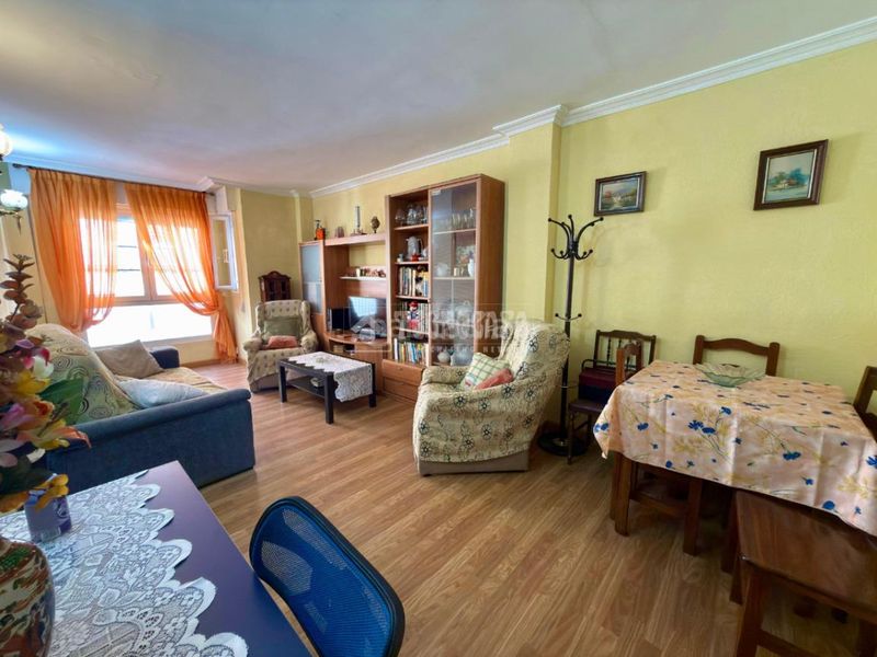 Foto 04491d90-bbd0-4750-b1a8-76311a09ce2e. Pis amb calefacció a San Esteban León