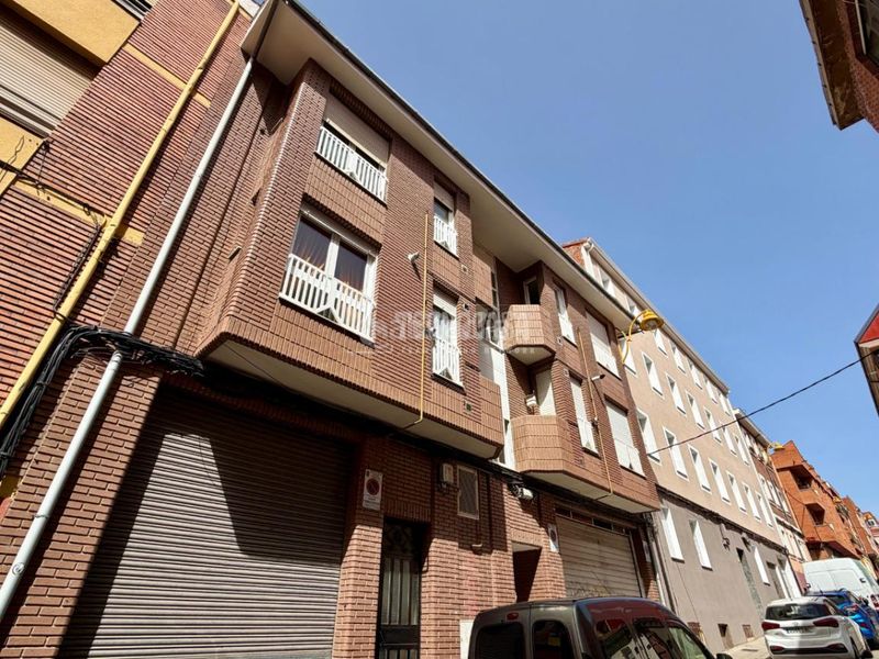 Foto cbe454ec-73db-4400-87f7-2ba2867a10a1. Pis amb calefacció a San Esteban León