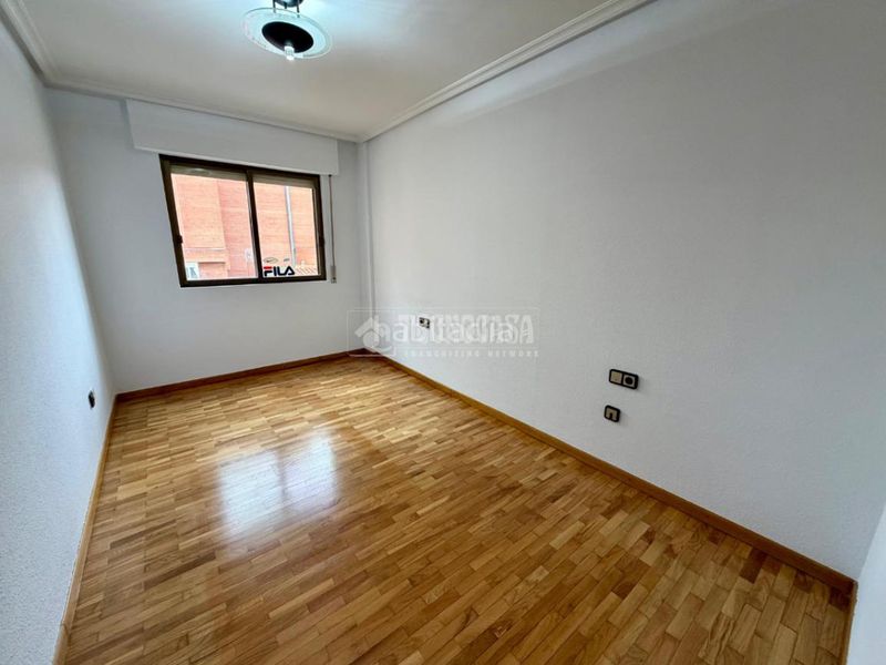 Foto 647c4b96-6d2a-4dde-a358-4c86afdfb635. Piso  en venta en El Soto León