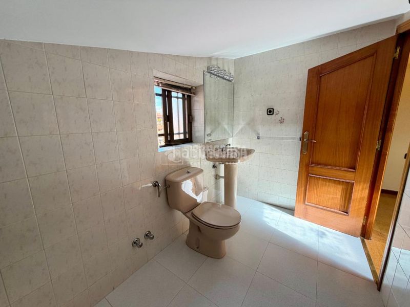 Foto bdba4f93-deef-43a0-9e98-639e73fa6fa8. Piso  en venta en El Soto León