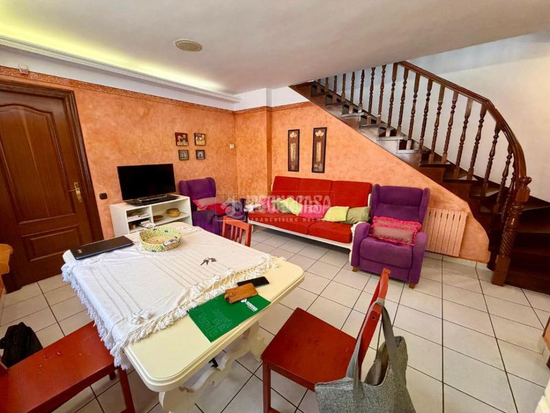 Foto 9d0b317d-9267-4cc4-8279-50eb06858874. Casa amb calefacció aparcament a Carrizo