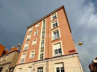 Flat  C. héroes de filipinas. Piso en venta en león