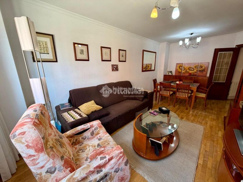 Foto aa1c3835-d0b8-41ae-8919-5823a7685e9a. Pis amb calefacció aparcament a Las Eras de Renueva León
