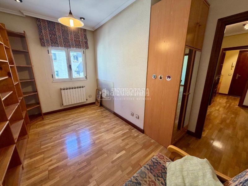 Foto 21ee030a-9746-4f24-ad35-a296d4080bf8. Pis amb calefacció a Crucero León