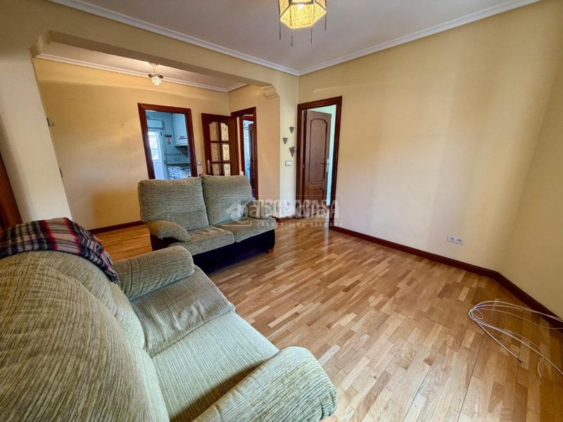 Foto 52bfd02e-061f-46fe-b058-b8b62399414b. Pis amb calefacció a Crucero León