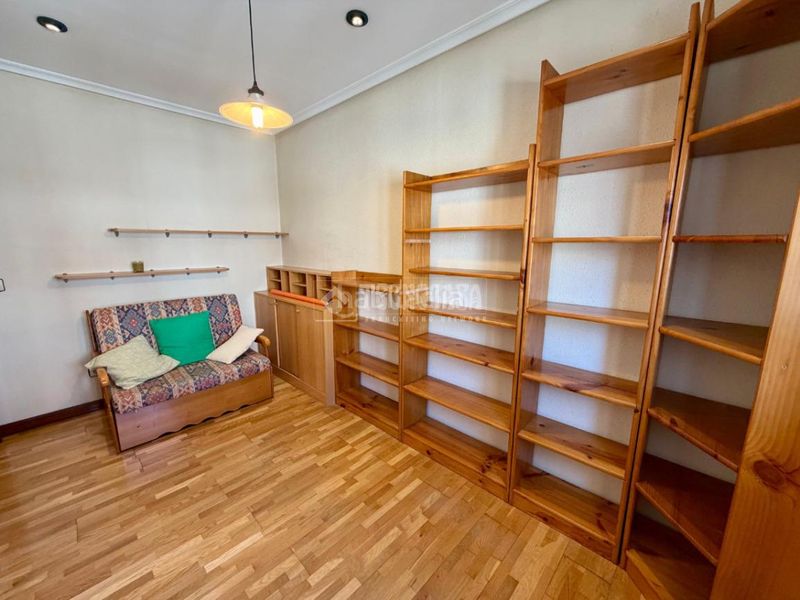 Foto 60c4a9a1-70c7-427a-bef4-24c5c09d1cf5. Pis amb calefacció a Crucero León