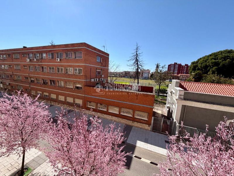 Foto a280a6c7-e4d3-485b-b13e-3cb8b5847197. Pis amb calefacció a Crucero León