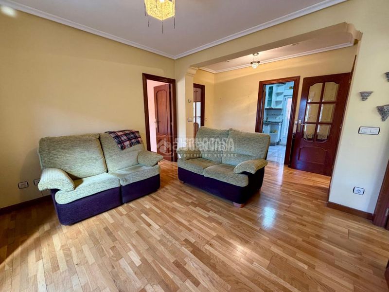 Foto c9e60af5-091d-45a2-8ebd-d639a29a0ea2. Pis amb calefacció a Crucero León