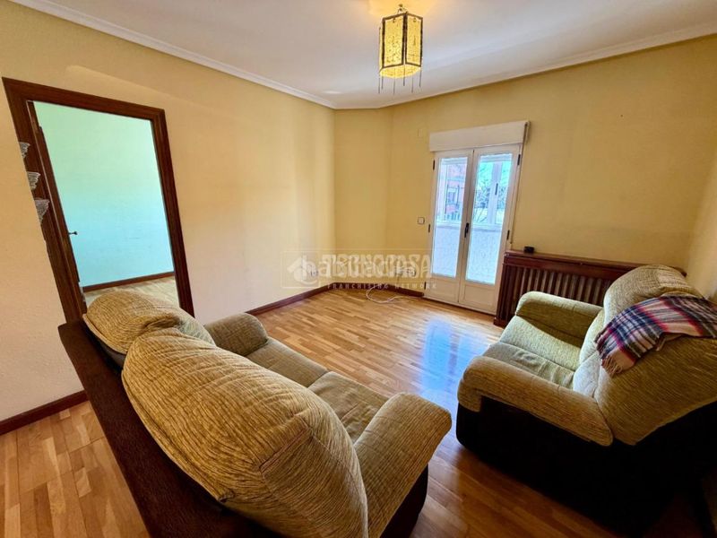 Foto cfc00560-9713-43e3-944e-ec61d1fb60c7. Pis amb calefacció a Crucero León