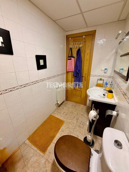 Foto 1605c22c-a495-4486-9247-c5d929305cb0. Casa aparellada amb aparcament a Parque Manuel de Vega-Carretera de Ugena Illescas