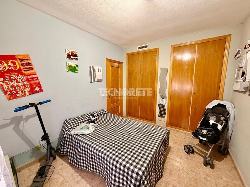 Foto dbfb95b4-030b-44db-a20d-757064a4b8ae. Casa aparellada amb aparcament a Parque Manuel de Vega-Carretera de Ugena Illescas